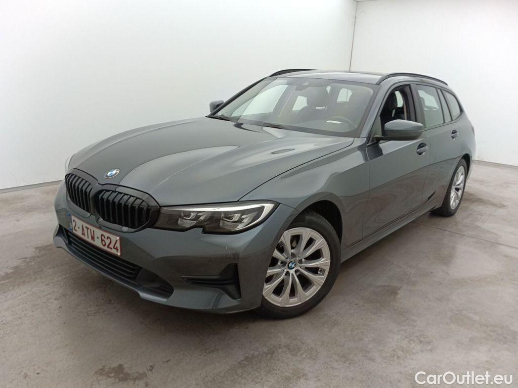 Bmw  Serie 3 BMW 3 Reeks Touring 318dA (100 kW) 5d #1