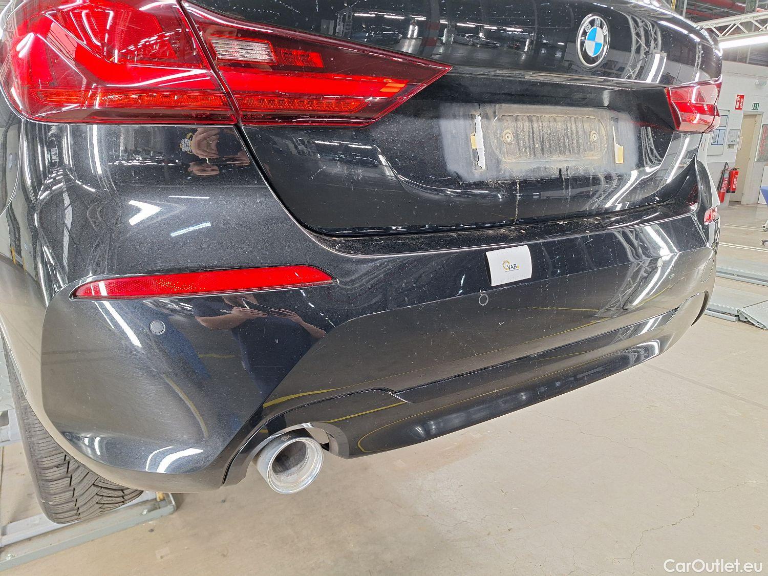 Bmw  Serie 1 BMW, 1-serie '19, BMW 1 Reeks Hatch 116dA (85 kW) 5d #25