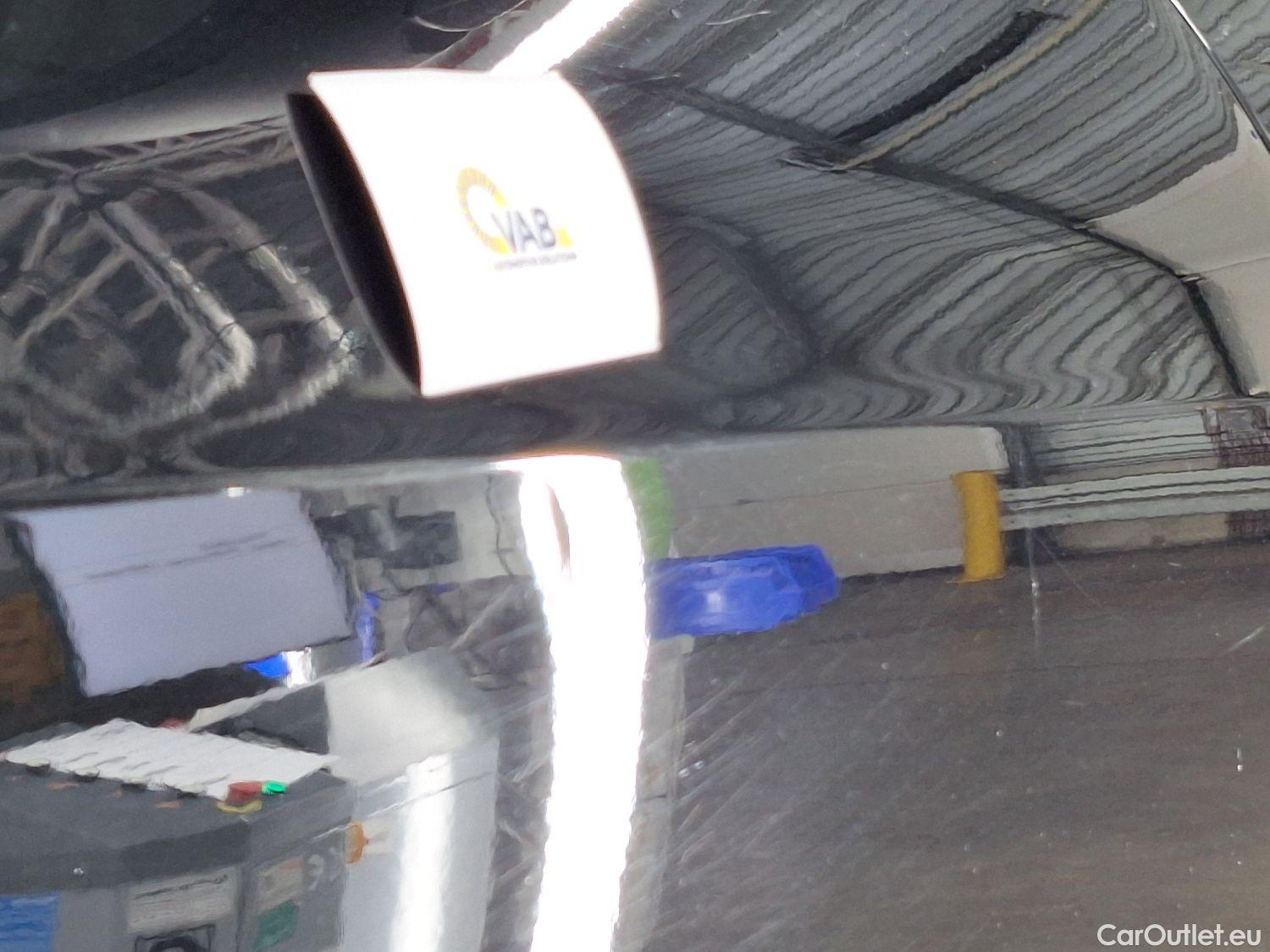 Bmw  Serie 1 BMW, 1-serie '19, BMW 1 Reeks Hatch 116dA (85 kW) 5d #24