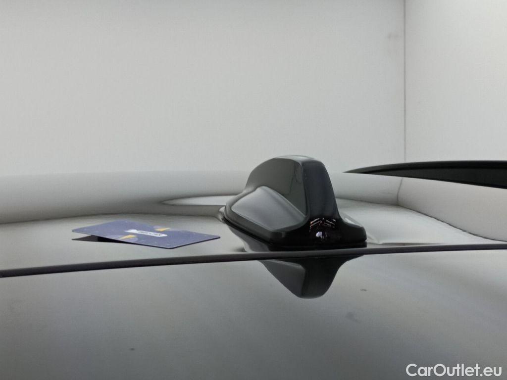 Volvo  XC 40 VOLVO XC40 1.5 T4 129 PHEV R-Design 5d #34