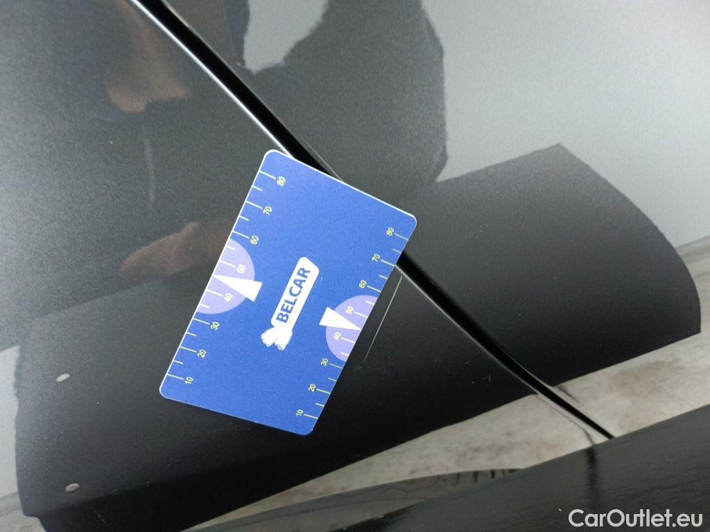 Bmw  Serie 3 BMW 3 Reeks Touring 318dA (100 kW) 5d #24