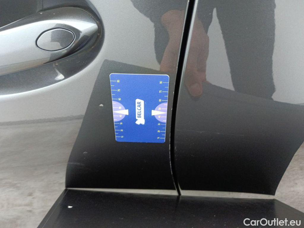 Bmw  Serie 3 BMW 3 Reeks Touring 318dA (100 kW) 5d #42