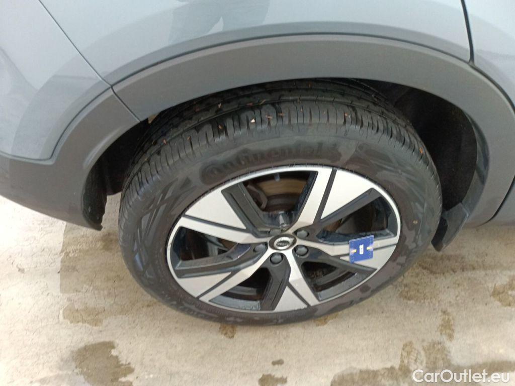 Volvo  XC 40 VOLVO XC40 1.5 T4 129 PHEV R-Design 5d #41