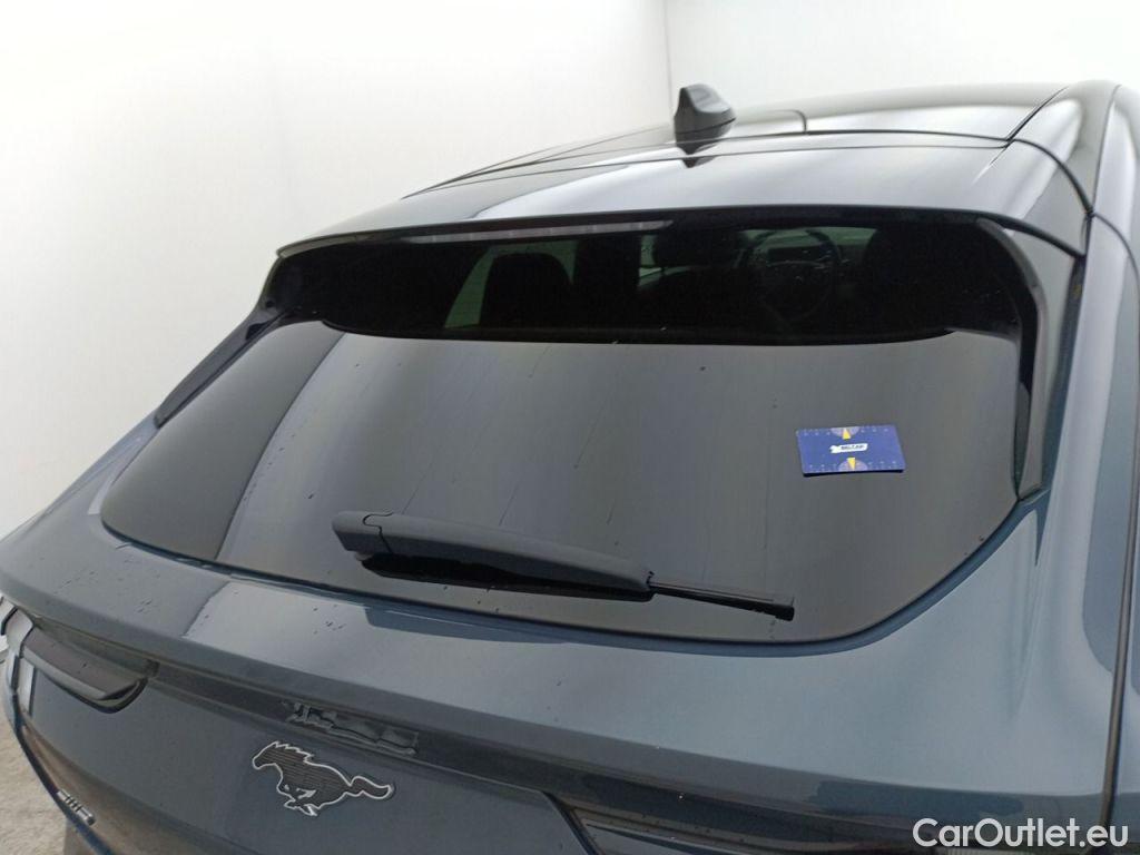 Ford  Mustang Ford  Mach-E 99kWh 248kW Extended Range AWD 5d #68