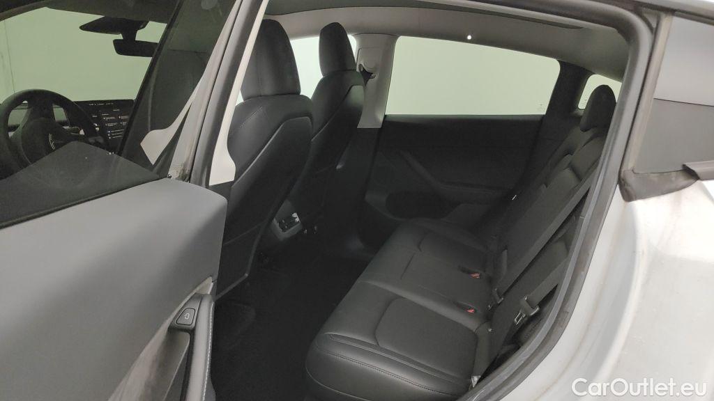 Tesla  Model Y TESLA  72.5 kWh Dual Motor Long Range (324 kW) 5d #10