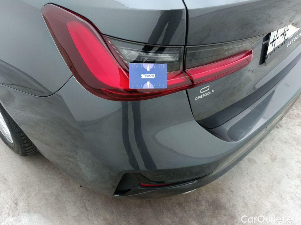 Bmw  Serie 3 BMW 3 Reeks Touring 318dA (100 kW) 5d #45