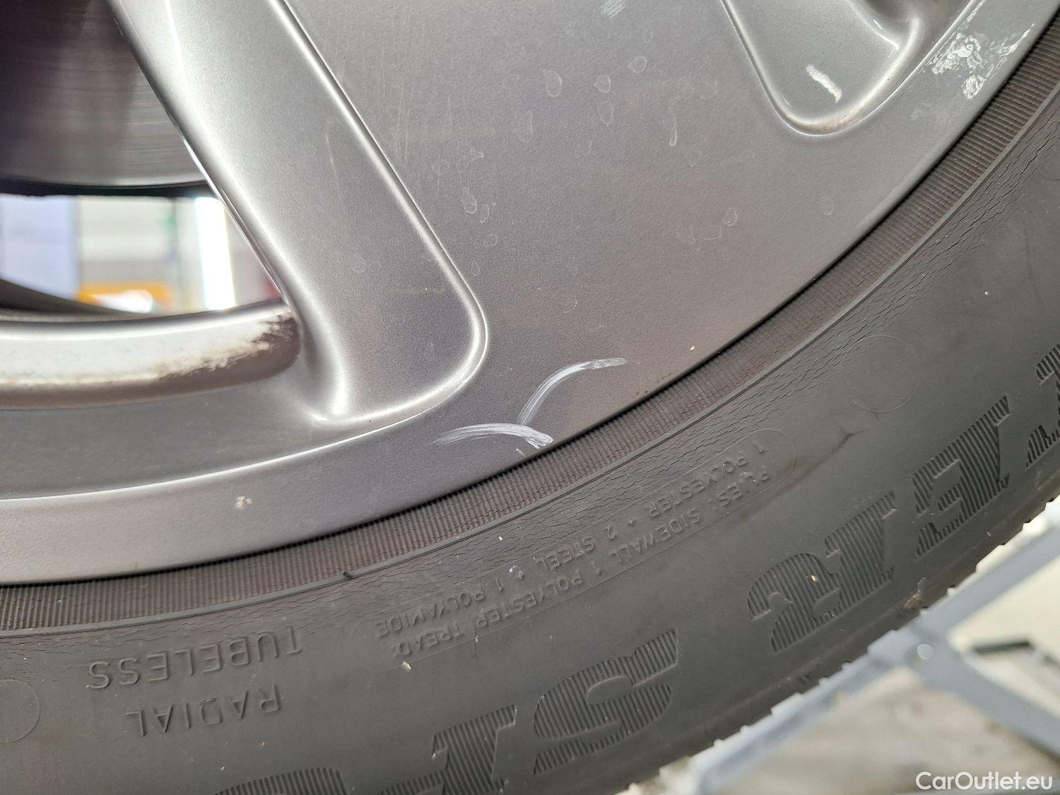 Bmw  Serie 1 BMW, 1-serie '19, BMW 1 Reeks Hatch 116dA (85 kW) 5d #9