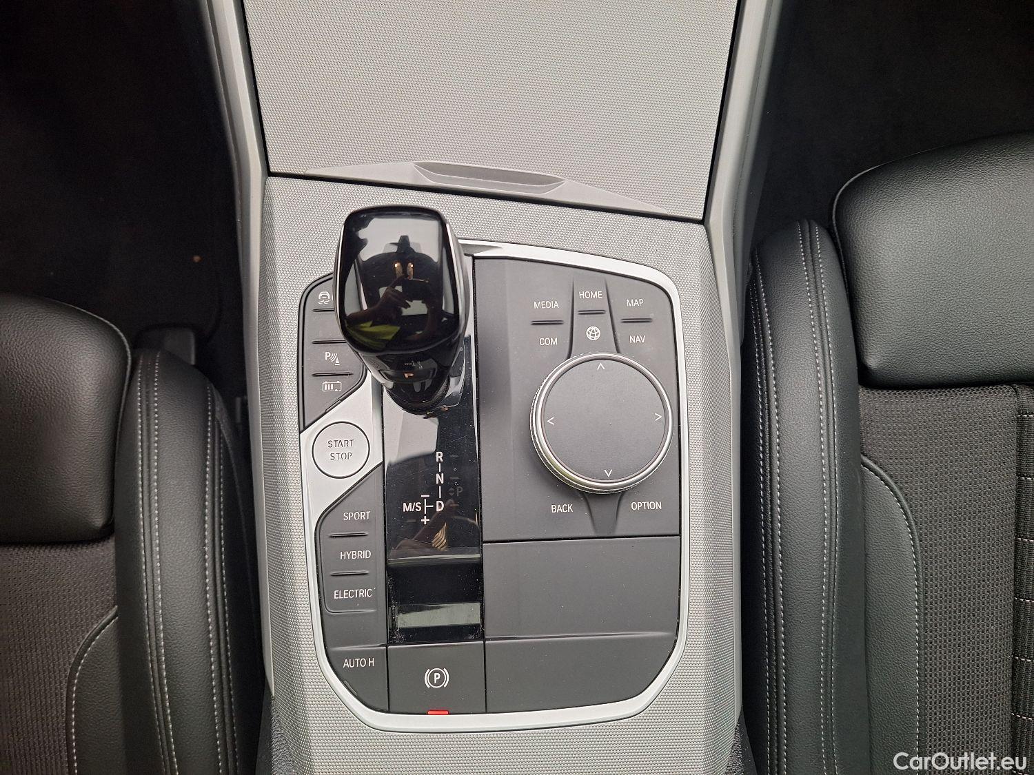 Bmw  Serie 3 BMW, 3-serie '18 PHEV, BMW 3 Reeks Berline 320e (150 kW) 4d #14