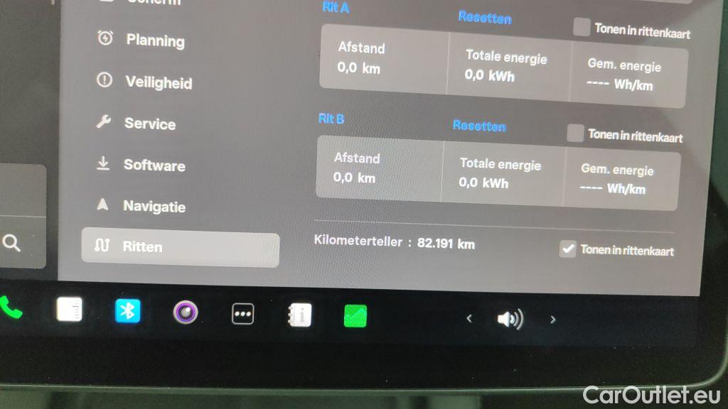 Tesla  Model Y TESLA  72.5 kWh Dual Motor Long Range (324 kW) 5d #6