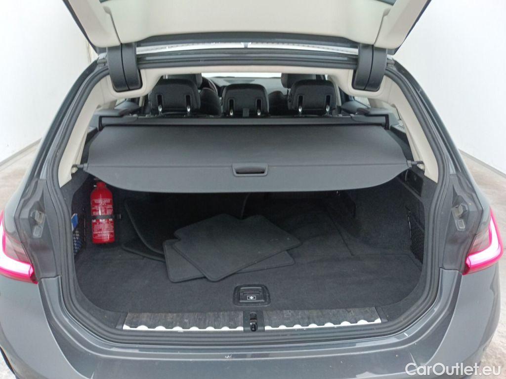 Bmw  Serie 3 BMW 3 Reeks Touring 318dA (100 kW) 5d #16