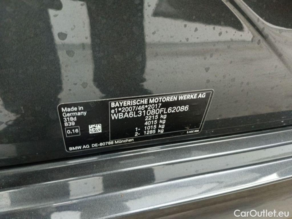 Bmw  Serie 3 BMW 3 Reeks Touring 318dA (100 kW) 5d #19