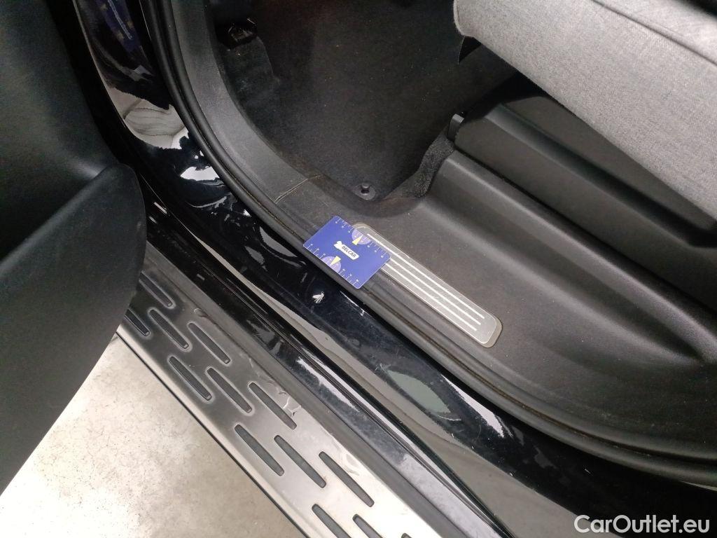 Volvo  XC90 VOLVO  - 2019 2.0 T8 TE 303 4WD Inscrip.Plug-In 7pl(EU6d-T 5d #32