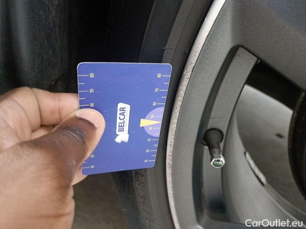 Volvo  XC90 VOLVO  - 2019 2.0 T8 TE 303 4WD Inscrip.Plug-In 7pl(EU6d-T 5d #59