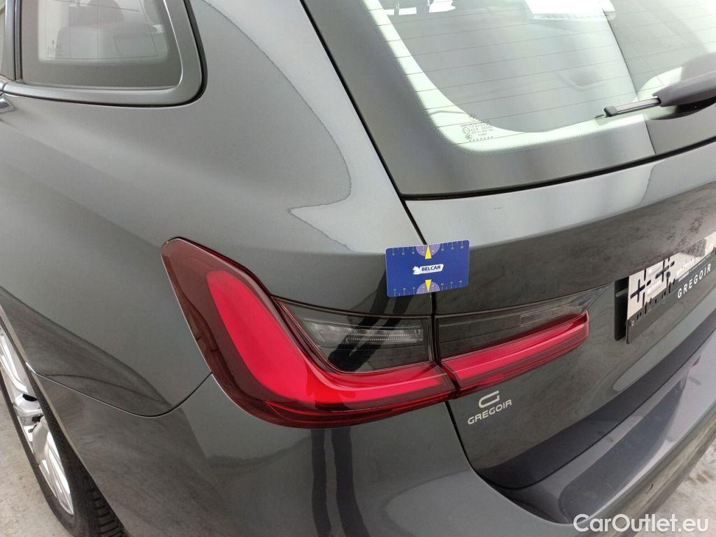 Bmw  Serie 3 BMW 3 Reeks Touring 318dA (100 kW) 5d #25