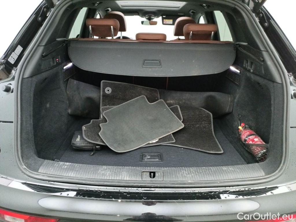 Audi  Q5 Audi  Business Edition 35 TDI S tronic 5d #16