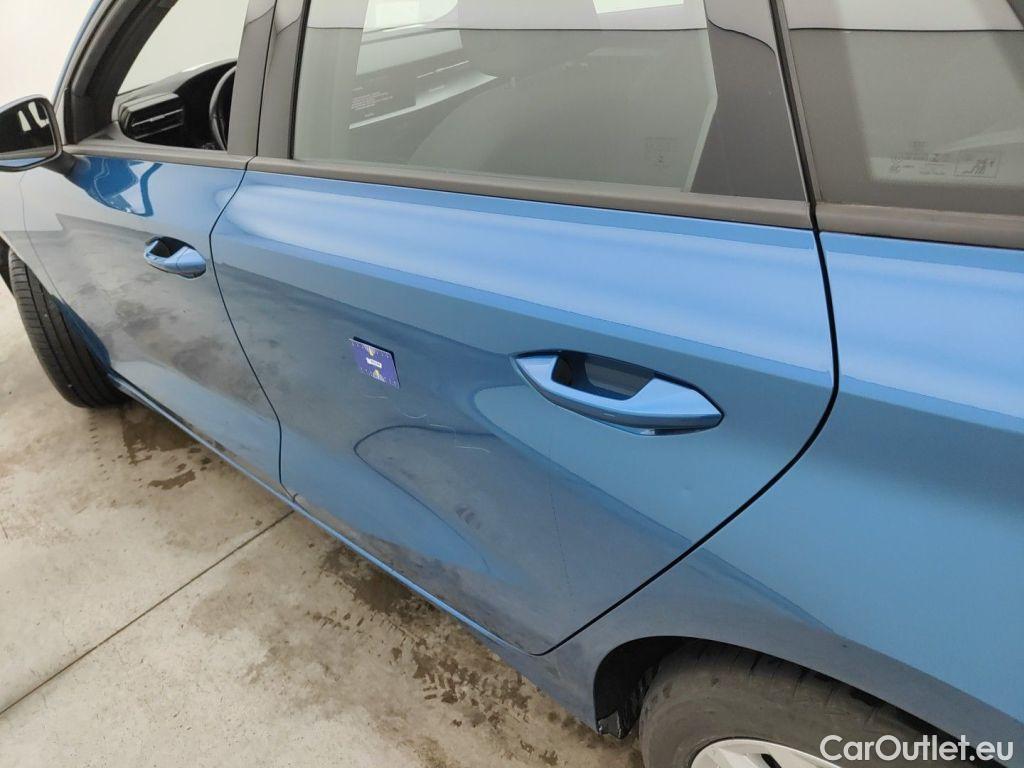 Audi  A3 Audi  Sportback 1.0 30 TFSi 81kW S tronic Business Edit. 5d #40