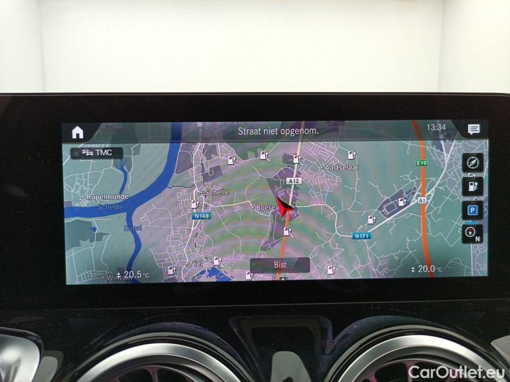 Mercedes  EQB MERCEDES  (X253) 66.5 kWh  250 190hp AMG Line 5d #12