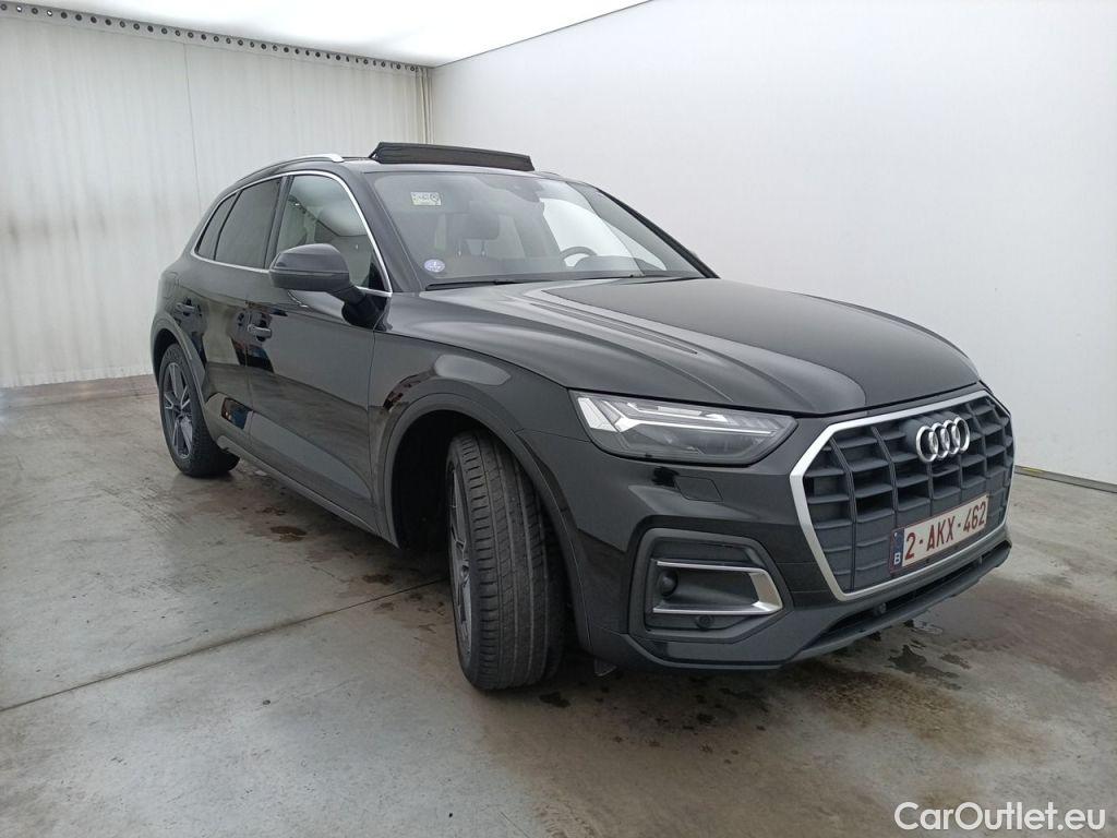 Audi  Q5 Audi  Business Edition 35 TDI S tronic 5d #8