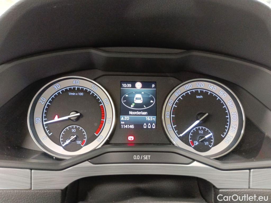 Skoda  Superb Skoda  Combi 1.5 TSI ACT 110kW DSG7 Ambition 5d #6