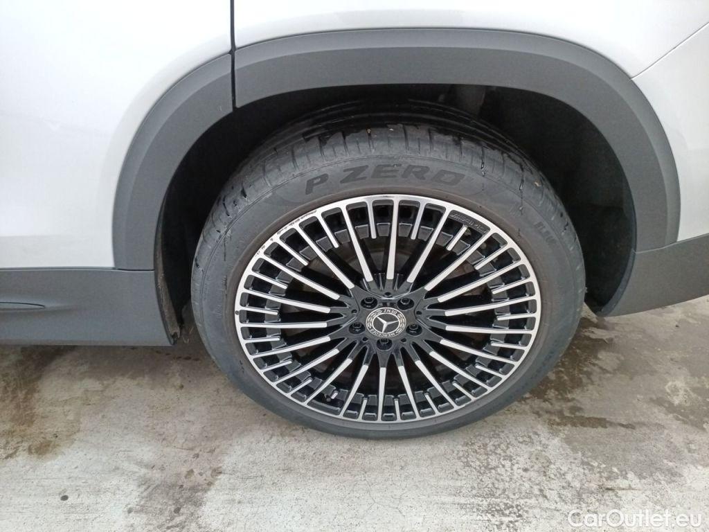 Mercedes  EQB MERCEDES  (X253) 66.5 kWh  250 190hp AMG Line 5d #35