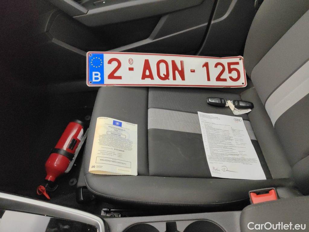 Audi  A3 Audi  Sportback 1.0 30 TFSi 81kW S tronic Business Edit. 5d #4