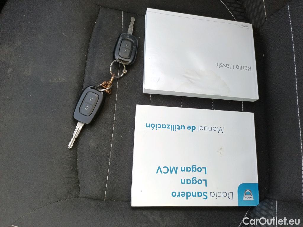  Dacia  Sandero DACIA  / 2016 / 5P / berlina con portón Comfort Blue dCi 70kW (95CV) #26