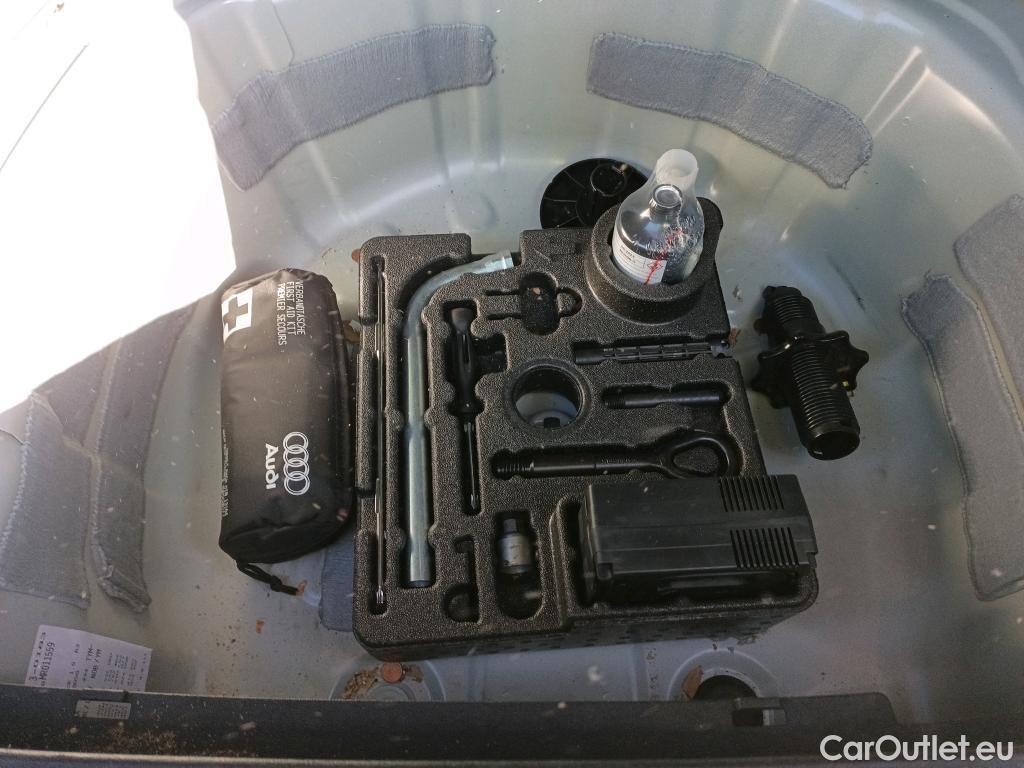 Audi  A1 Sportback AUDI A1 / 2018 / 5P / berlina con portón Sportback S line 30 TFSI 81kW S tronic #10