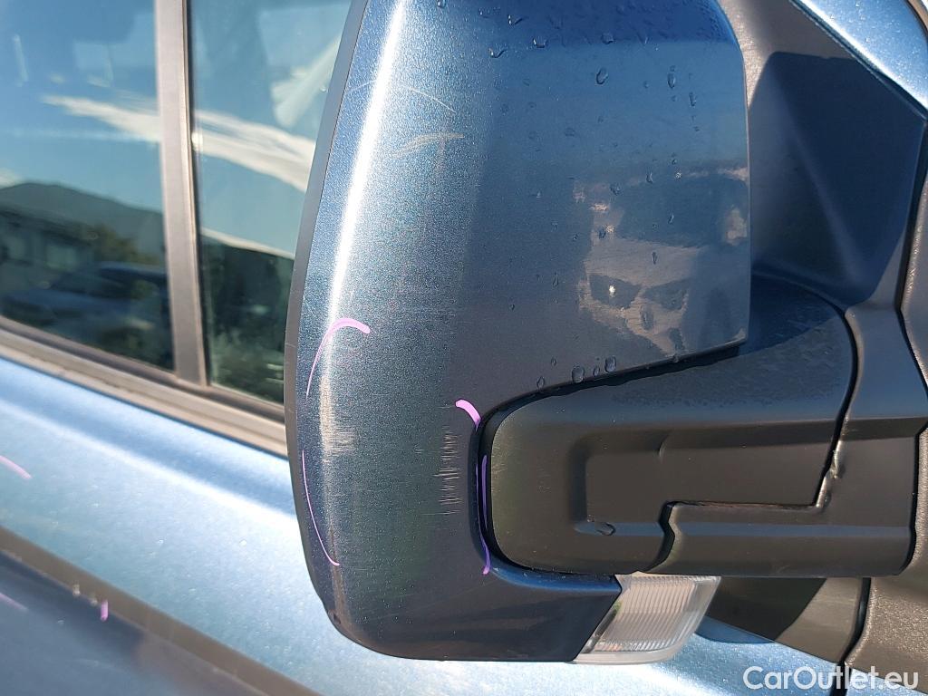 Ford  Transit FORD  Custom / 2012 / 4P / combi Kombi 2.0 TDCI 136kW 320 L1 Sport Auto #48