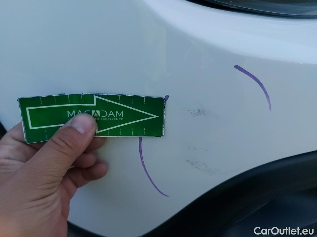  Citroen  C3 CITROEN  / 2016 / 5P / berlina con portón PureTech 60KW (83CV) FEEL #18