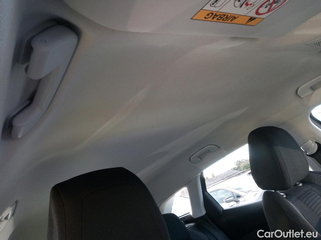 Peugeot  3008 PEUGEOT  / 2016 / 5P / todoterreno 1.5 BlueHDi 96kW (130CV) S&S Active EAT8 #12