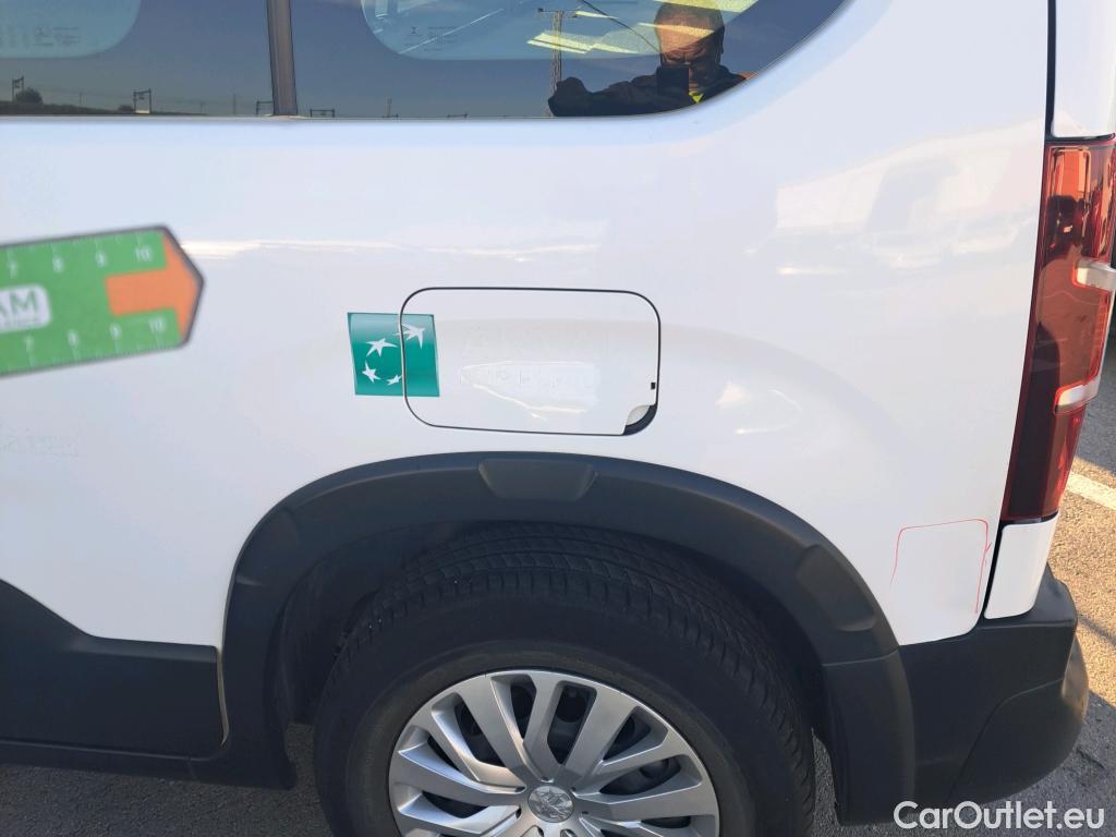  Peugeot  RIFTER PEUGEOT  / 2018 / 4P / combi Active Standard BlueHDi 73kW (IND) (AC2) #1