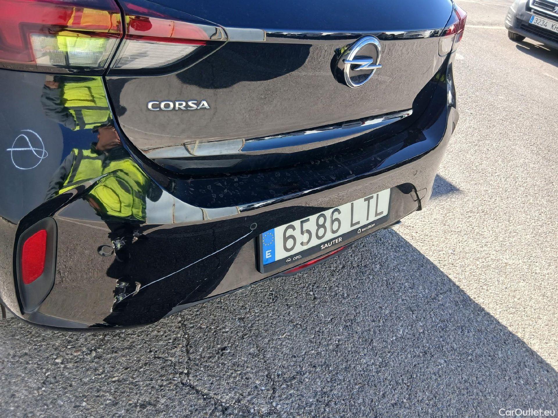 Opel  Corsa OPEL  / 2019 / 5P / berlina con portón 1.2T XHL 74kW (100CV) GS-Line #29