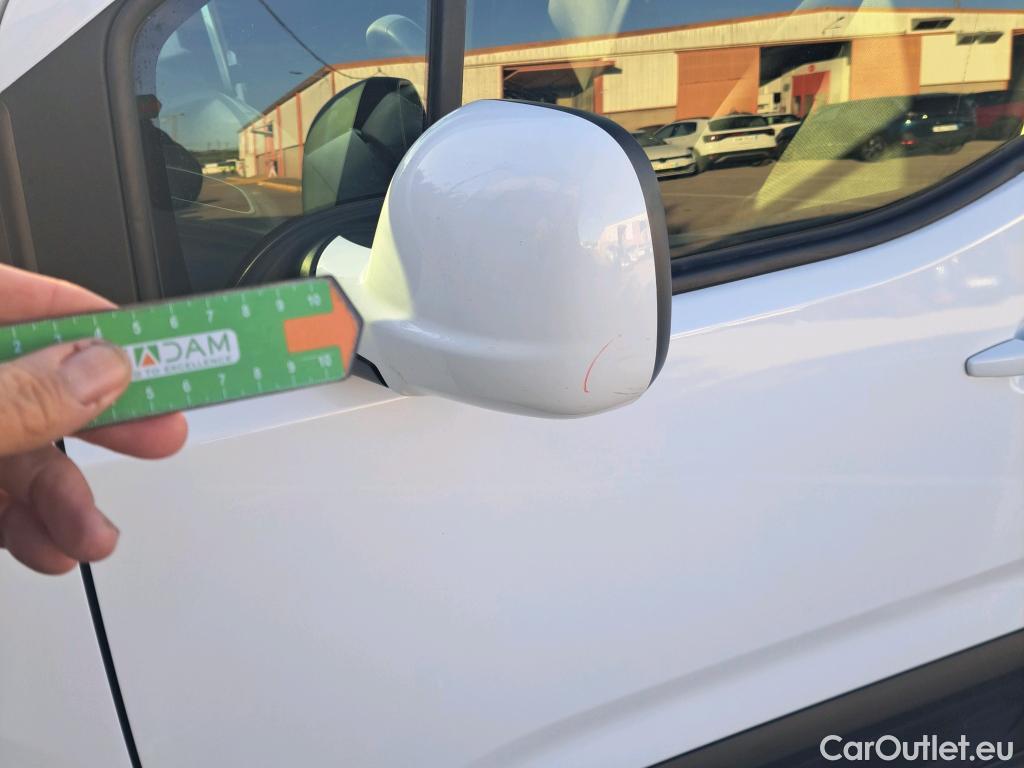  Peugeot  RIFTER PEUGEOT  / 2018 / 4P / combi Active Standard BlueHDi 73kW (IND) (AC2) #40