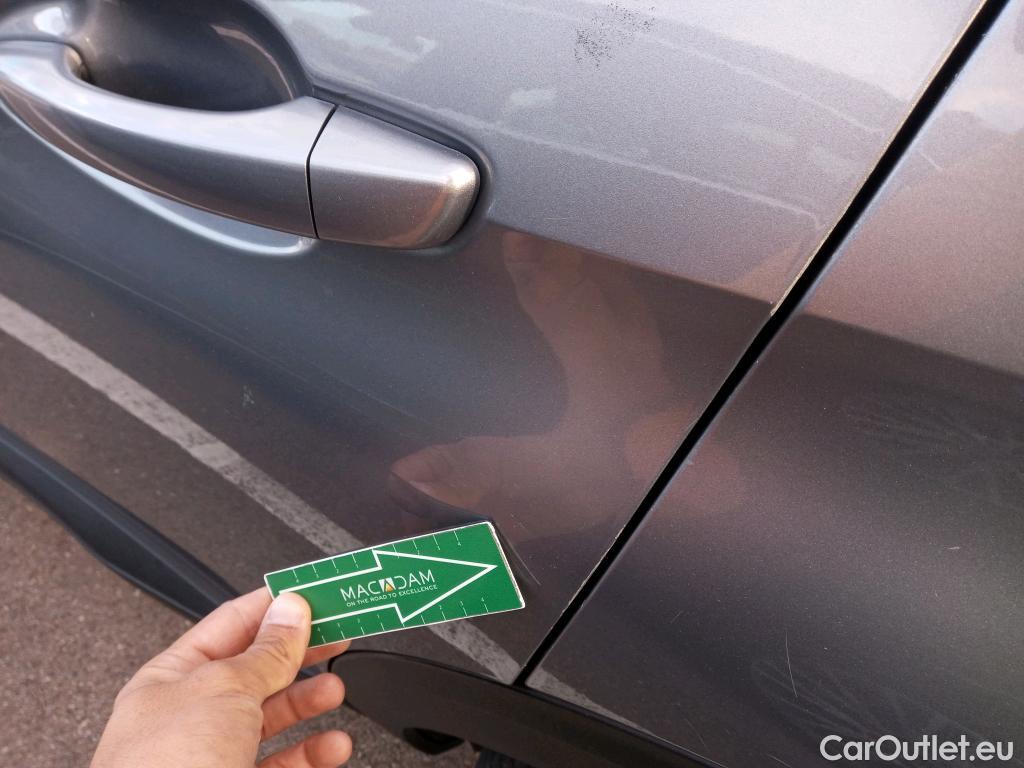 Peugeot  3008 PEUGEOT  / 2016 / 5P / todoterreno 1.5 BlueHDi 96kW (130CV) S&S Active EAT8 #15