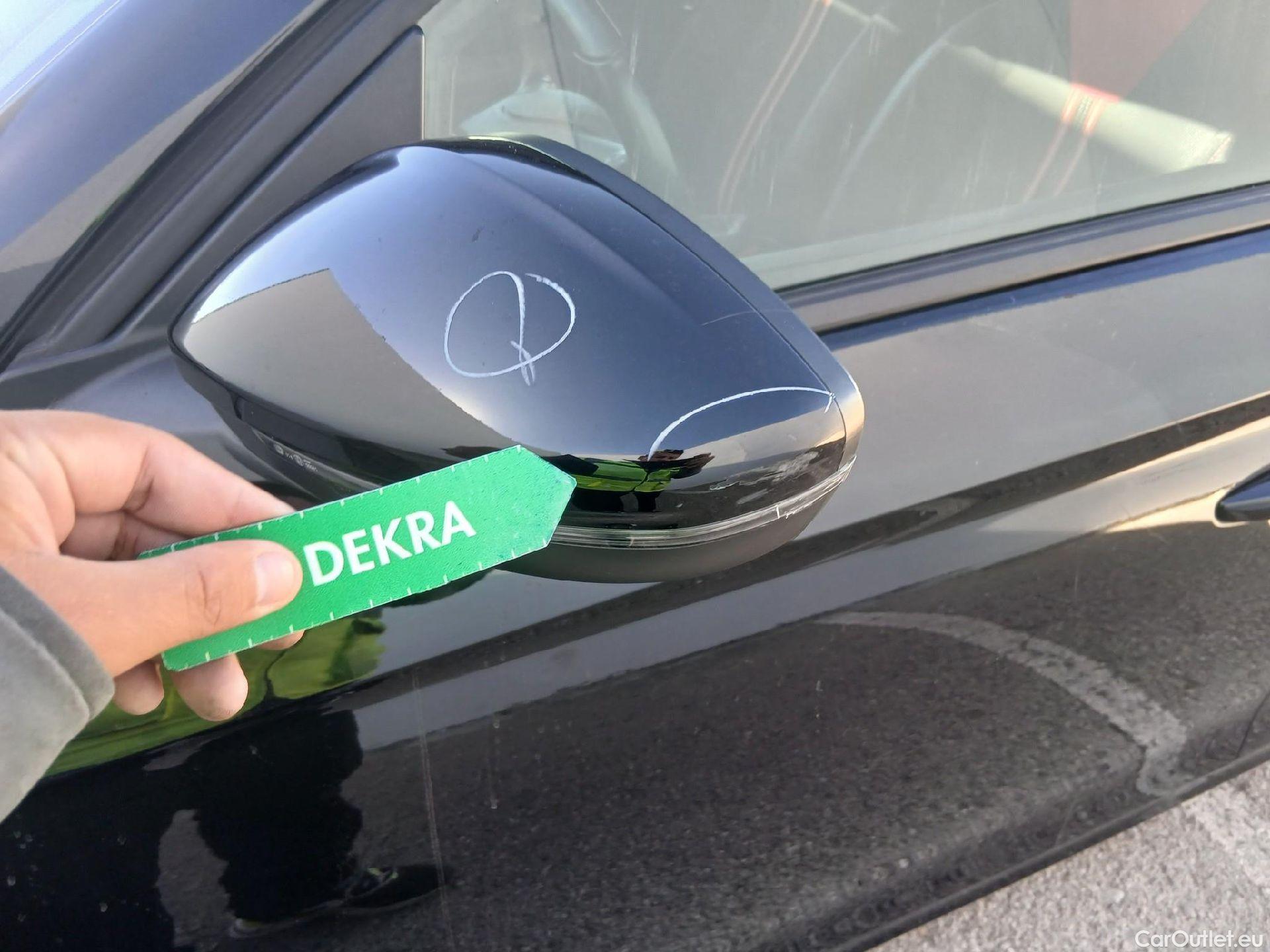 Opel  Corsa OPEL  / 2019 / 5P / berlina con portón 1.2T XHL 74kW (100CV) GS-Line #18