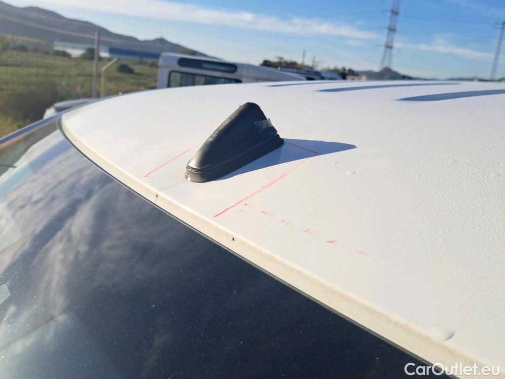  Peugeot  RIFTER PEUGEOT  / 2018 / 4P / combi Active Standard BlueHDi 73kW (IND) (AC2) #4