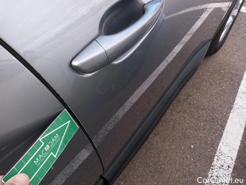 Peugeot  3008 PEUGEOT  / 2016 / 5P / todoterreno 1.5 BlueHDi 96kW (130CV) S&S Active EAT8 #9