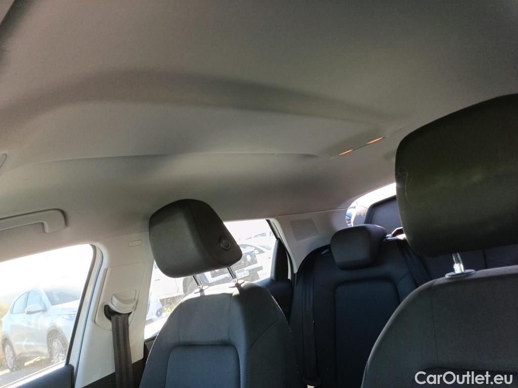 Audi  A1 Sportback AUDI A1 / 2018 / 5P / berlina con portón Sportback S line 30 TFSI 81kW S tronic #12