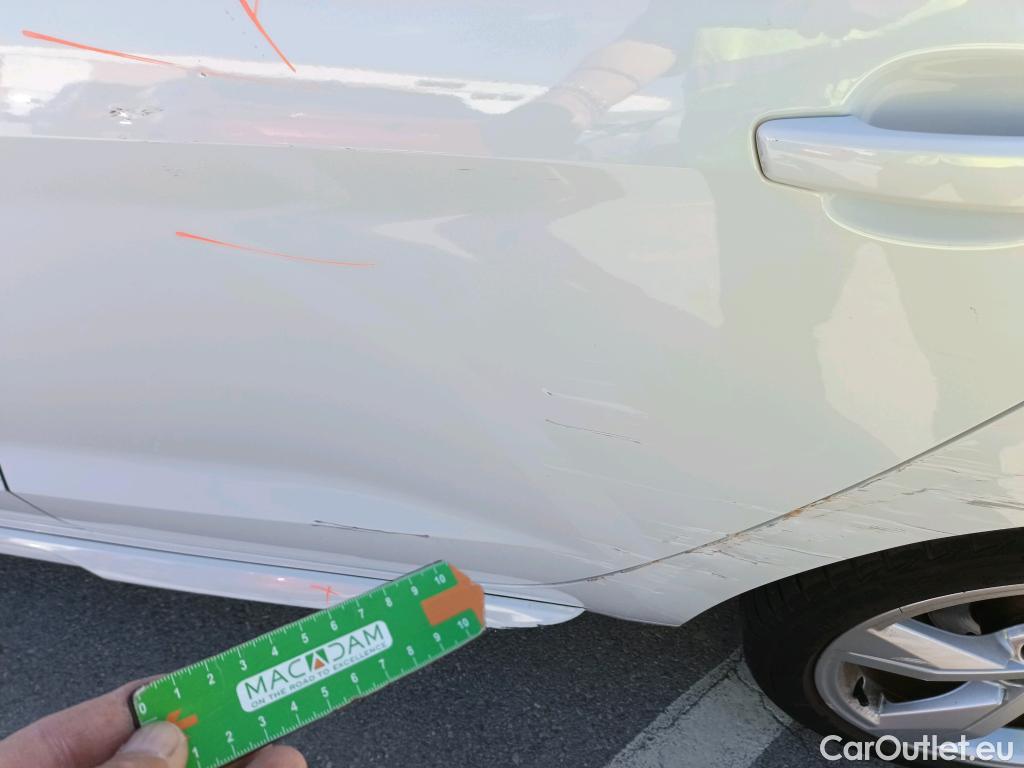 Audi  A1 Sportback AUDI A1 / 2018 / 5P / berlina con portón Sportback S line 30 TFSI 81kW S tronic #11