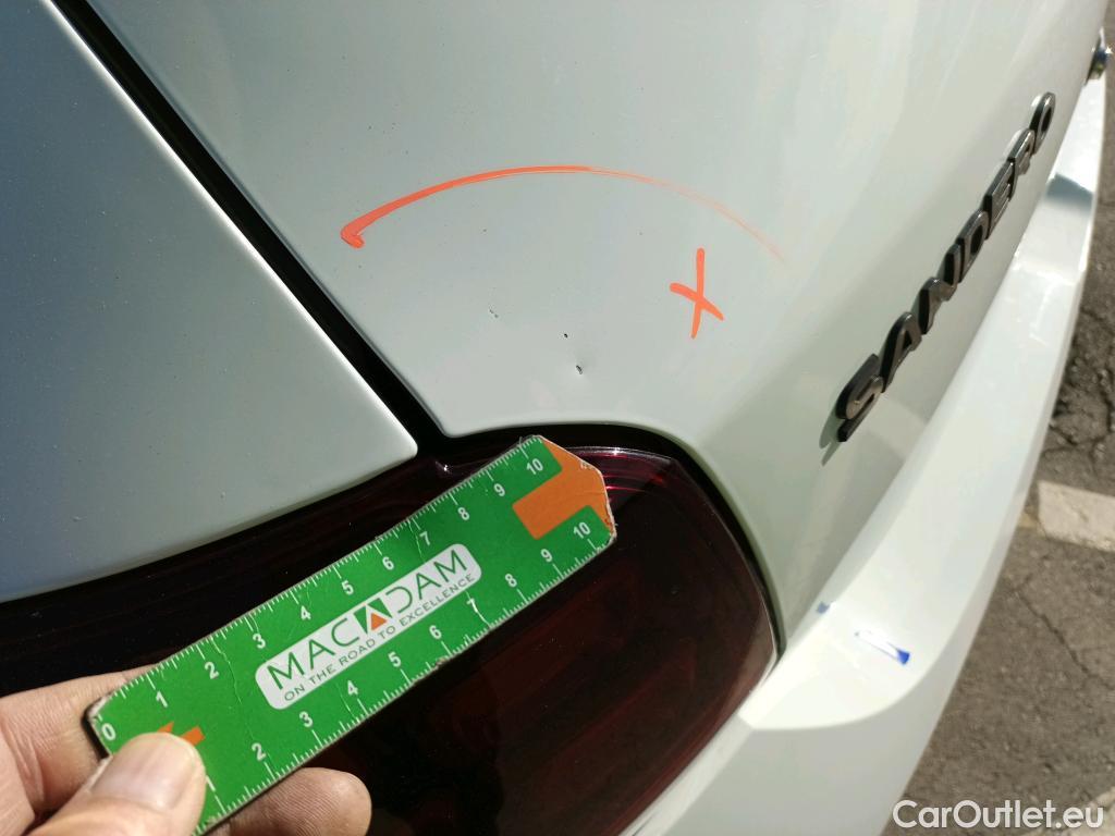  Dacia  Sandero DACIA  / 2016 / 5P / berlina con portón Comfort Blue dCi 70kW (95CV) #4