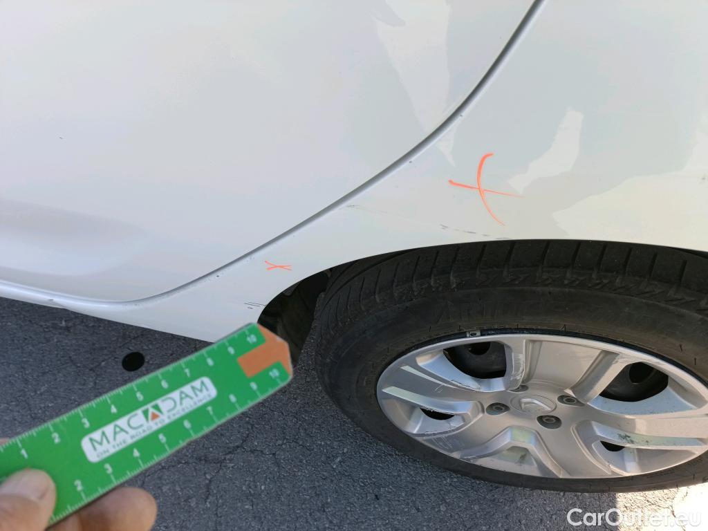  Dacia  Sandero DACIA  / 2016 / 5P / berlina con portón Comfort Blue dCi 70kW (95CV) #14