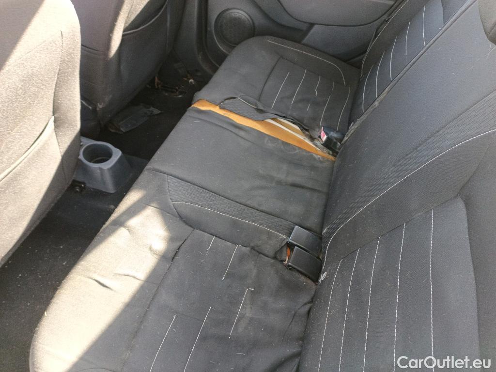  Dacia  Sandero DACIA  / 2016 / 5P / berlina con portón Comfort Blue dCi 70kW (95CV) #1