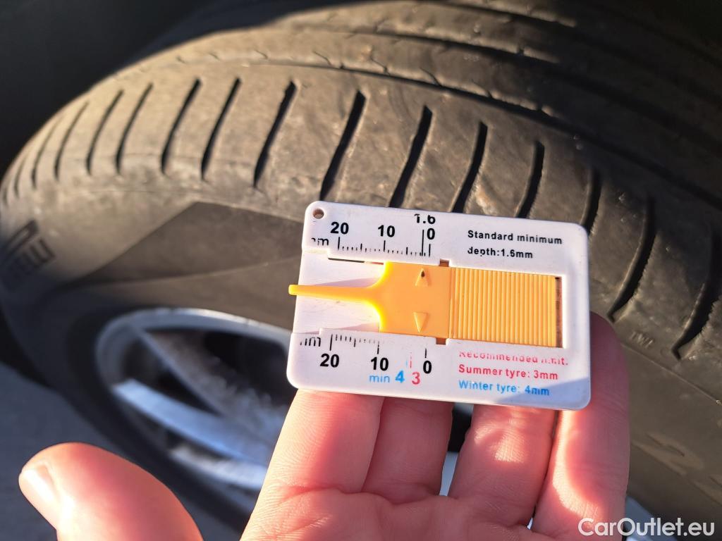  Bmw  X1 BMW  / 2019 / 5P / todoterreno sDrive18dA Corporate #10