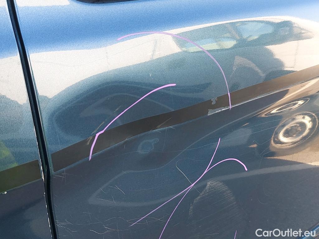 Ford  Transit FORD  Custom / 2012 / 4P / combi Kombi 2.0 TDCI 136kW 320 L1 Sport Auto #2