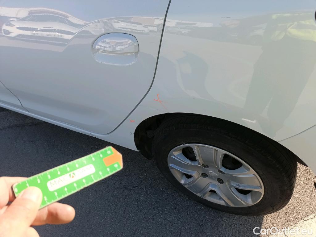  Dacia  Sandero DACIA  / 2016 / 5P / berlina con portón Comfort Blue dCi 70kW (95CV) #13