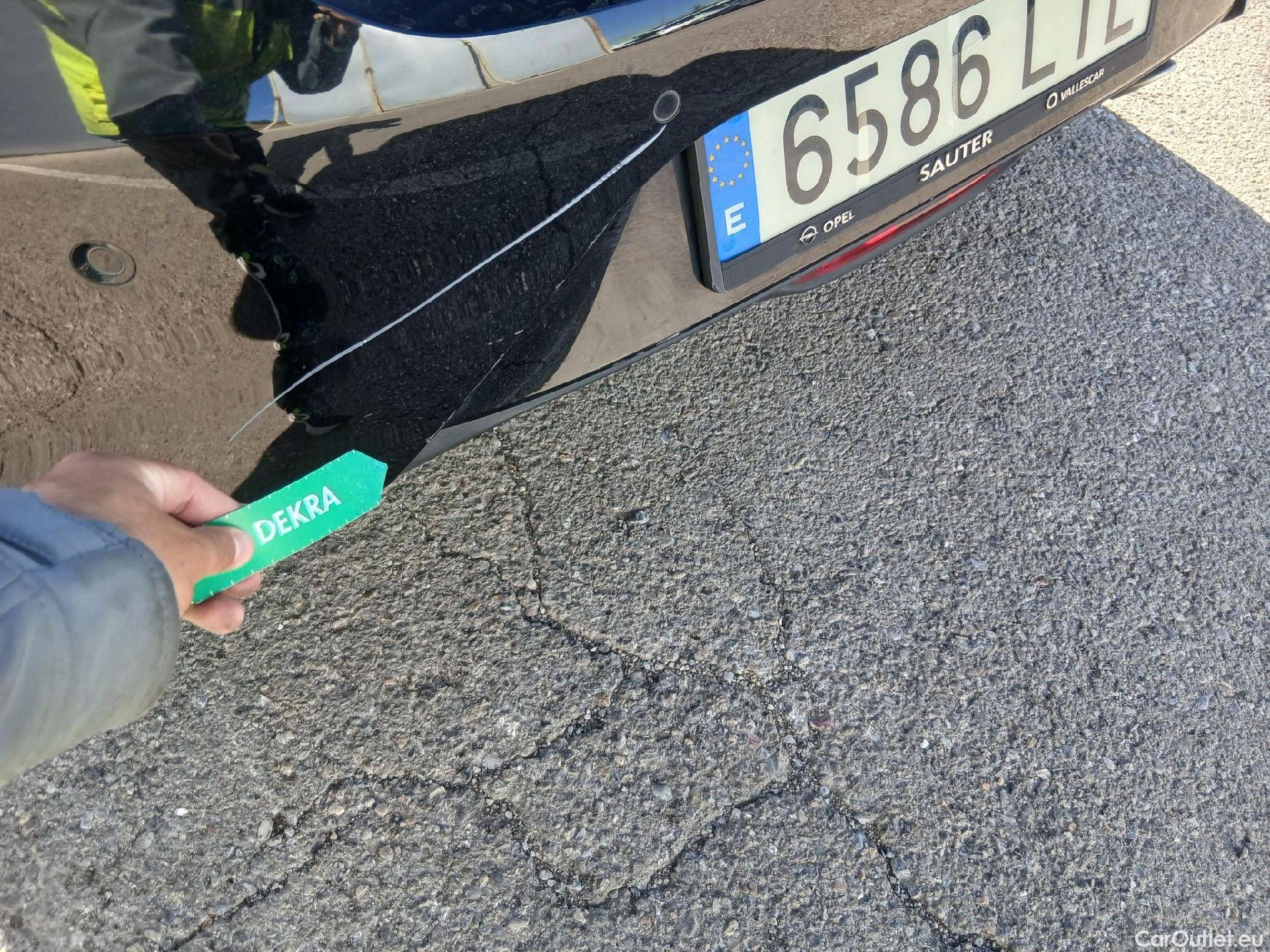 Opel  Corsa OPEL  / 2019 / 5P / berlina con portón 1.2T XHL 74kW (100CV) GS-Line #30