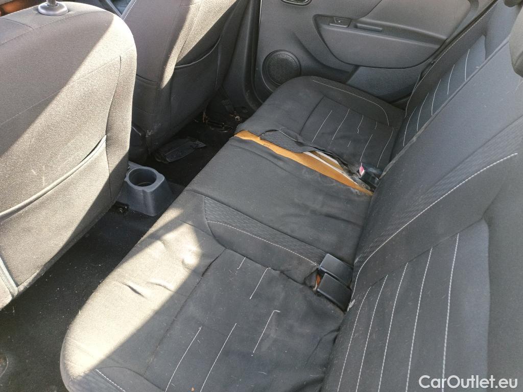  Dacia  Sandero DACIA  / 2016 / 5P / berlina con portón Comfort Blue dCi 70kW (95CV) #22