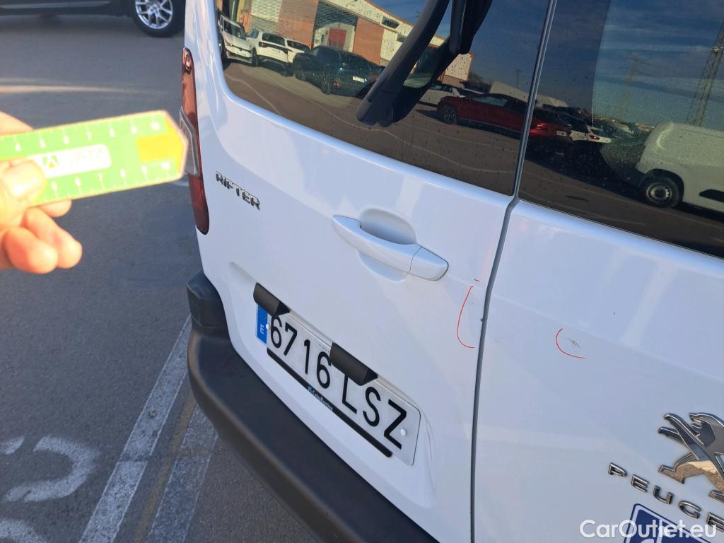  Peugeot  RIFTER PEUGEOT  / 2018 / 4P / combi Active Standard BlueHDi 73kW (IND) (AC2) #28