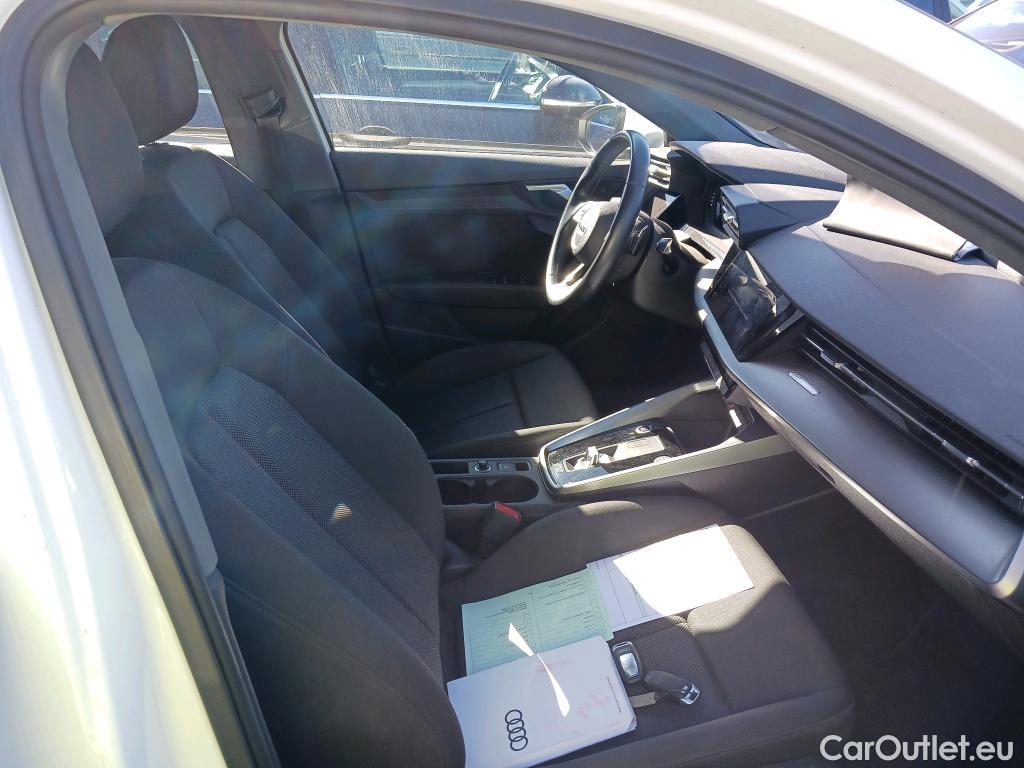 Audi  A3 AUDI  / 2020 / 5P / berlina con portón Sportback 30 TFSI 81kW (110CV) S tronic #6