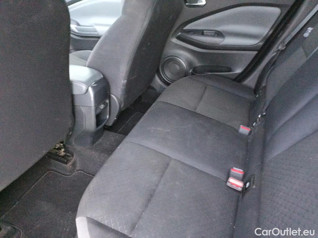 Nissan  Juke NISSAN  / 2019 / 5P / crossover DIG-T 84 kW (114 CV) 6M/T N-Connecta #16